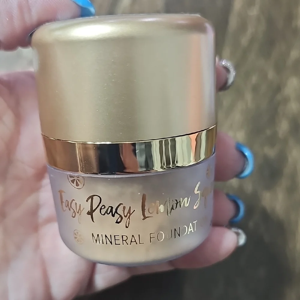 Belle Beauty Mineral Foundation - TAN